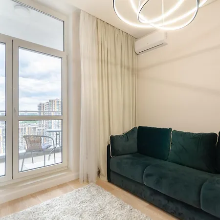 Petrovdom In Best Apartments In Rc Central Park Kyiv Exterior photo
