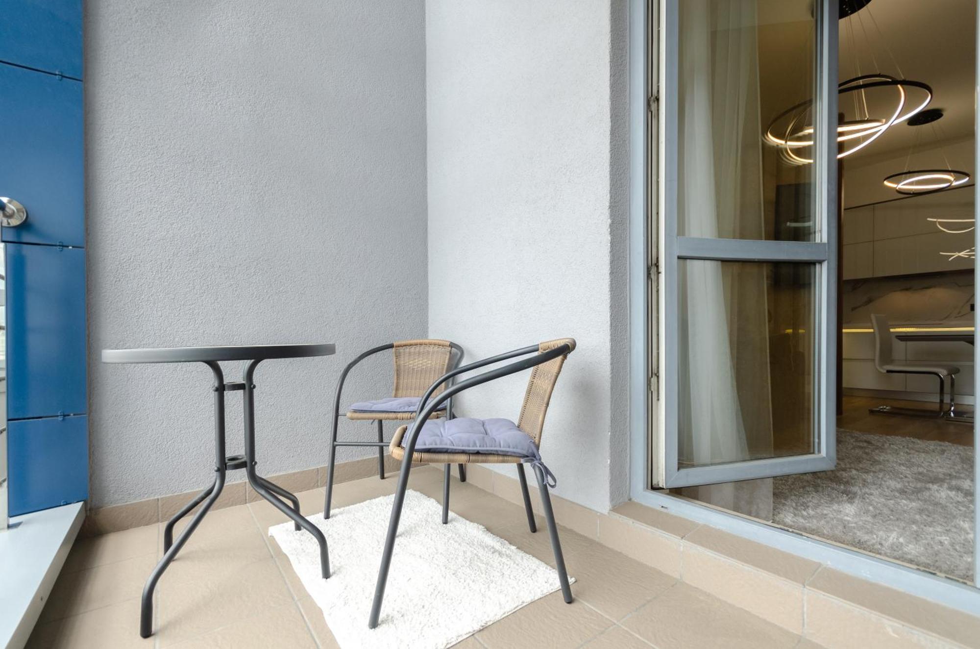 Apartment Petrovdom In In Rc Park *
