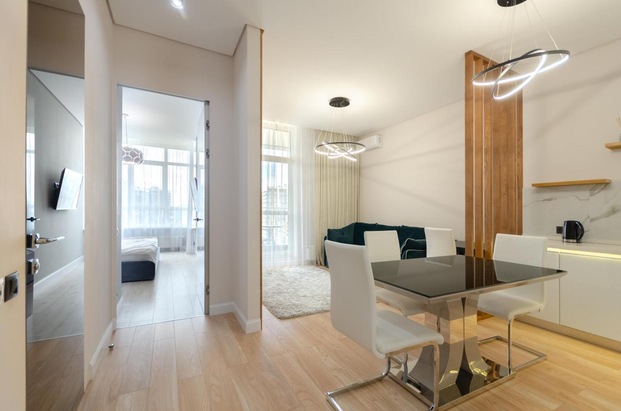 Petrovdom In In Rc Park Apartment Kyiv