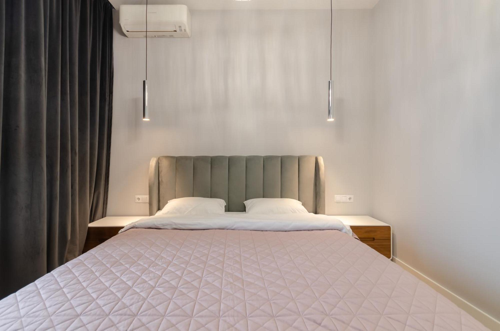 Petrovdom In In Rc Park Apartment Kyiv
