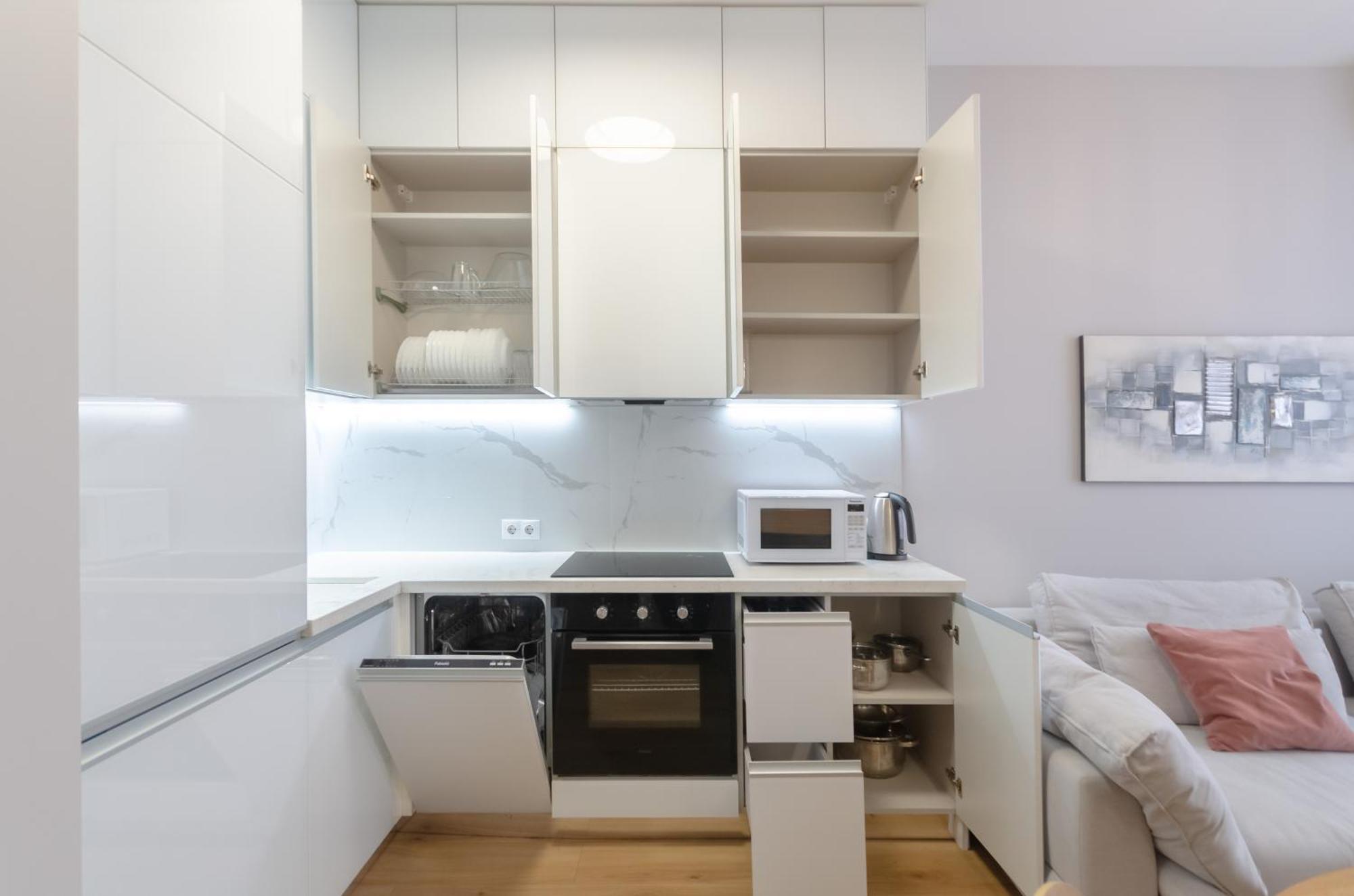 Petrovdom In In Rc Park Apartment Kyiv